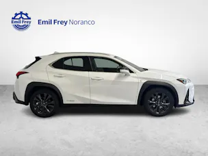 Lexus UX 250h F-Sport Launch Edition