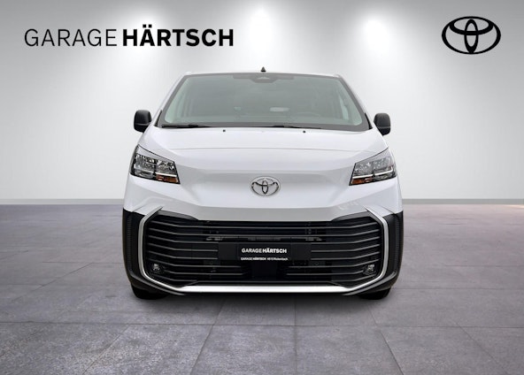 Vehicle image 9 Vehicle image 9