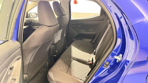 Vehicle image TOYOTA Yaris 1.5 VVT-i HSD Comfort