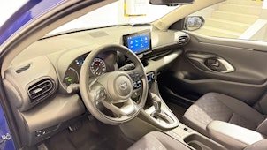 Vehicle image TOYOTA Yaris 1.5 VVT-i HSD Comfort