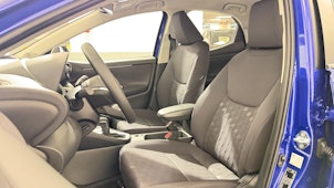 Vehicle image TOYOTA Yaris 1.5 VVT-i HSD Comfort