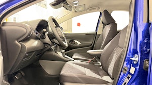 Vehicle image TOYOTA Yaris 1.5 VVT-i HSD Comfort