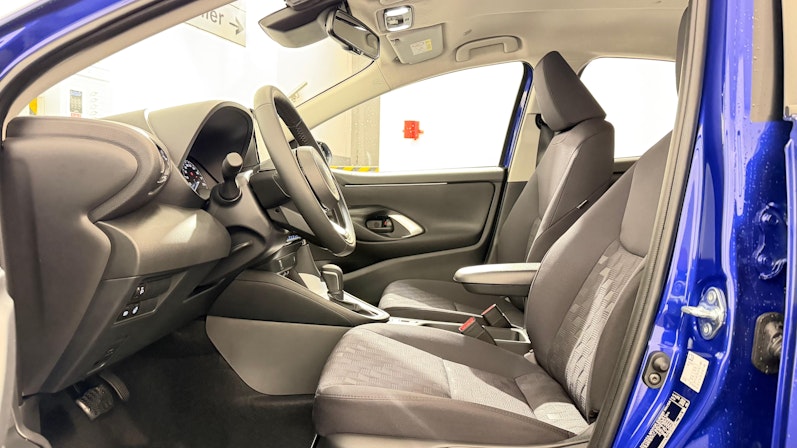 Vehicle image TOYOTA YARIS