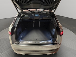 image du véhicule LAND ROVER Range Rover Velar 3.0 D I6 300 Dynamic SE