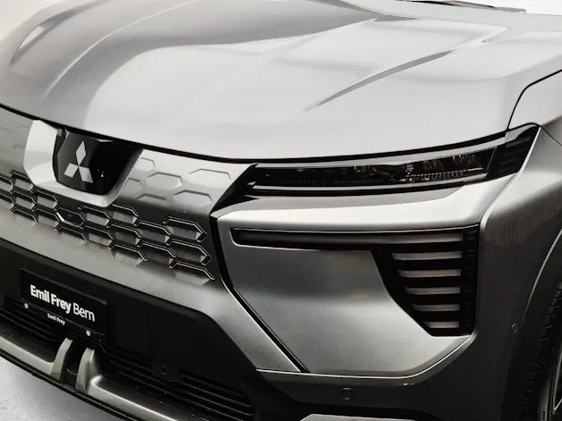 Mitsubishi Eclipse Cross Instyle ab 0.8% Leasing
