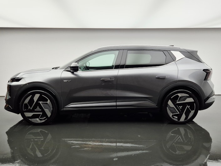 Vehicle image MITSUBISHI ECLIPSE CROSS