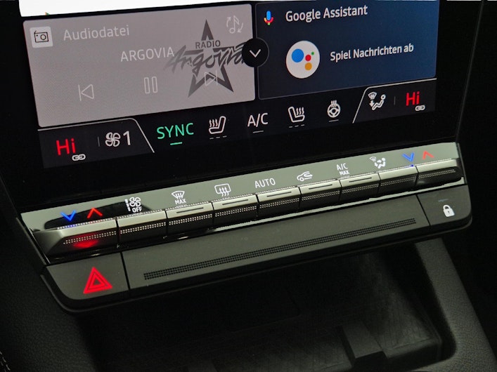 Vehicle image MITSUBISHI ECLIPSE CROSS