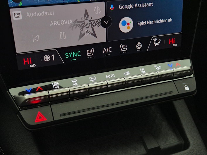 Vehicle image MITSUBISHI ECLIPSE CROSS