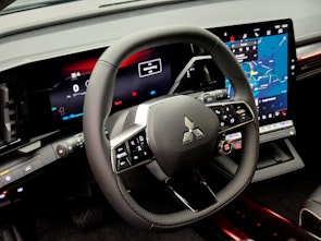 Vehicle image MITSUBISHI Eclipse Cross Instyle