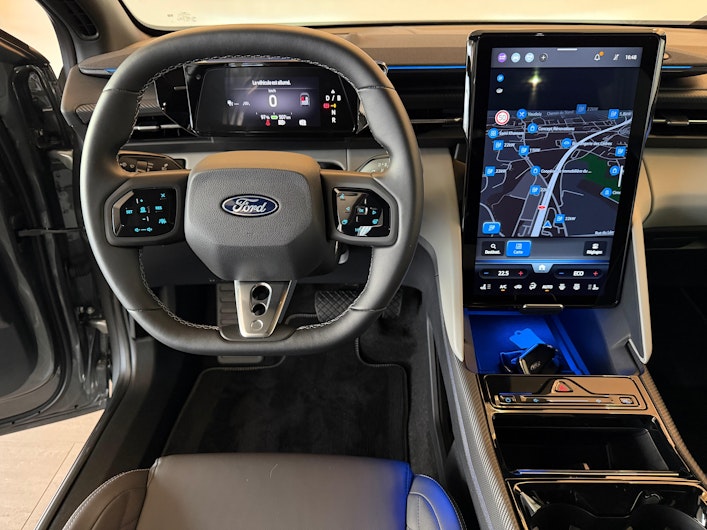 Vehicle image FORD CAPRI