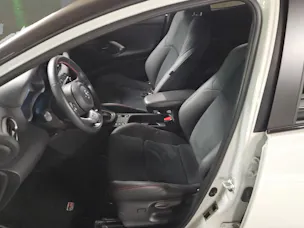 Toyota Yaris 1.5 VVT-i HSD GR Sport