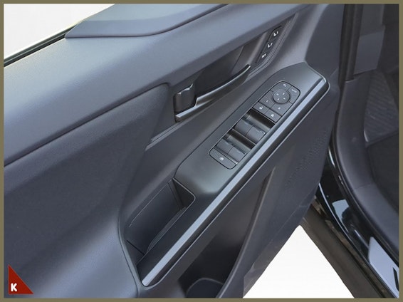 Vehicle image 11 Vehicle image 11