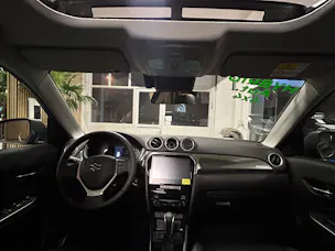 Suzuki Vitara 1.4 T Compact Top Hybrid 4x4