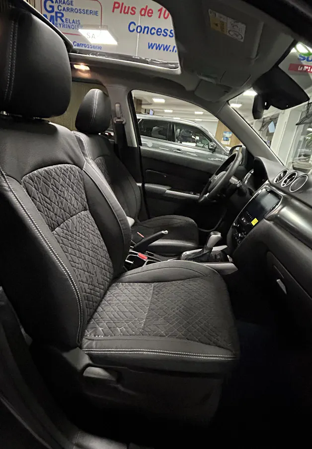 Suzuki Vitara 1.4 T Compact Top Hybrid 4x4
