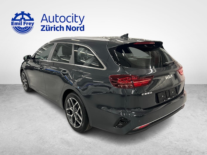 Vehicle image KIA CEED