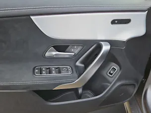 Mercedes-Benz CLA SB 250 Sw. Star 4M 7G