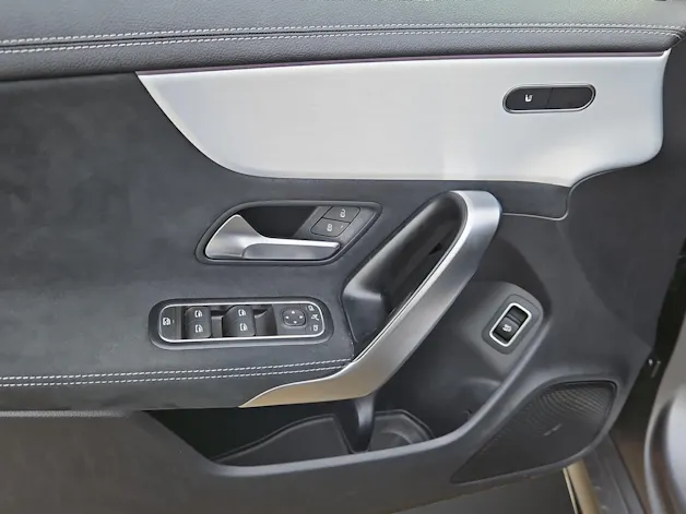 Mercedes-Benz CLA SB 250 Sw. Star 4M 7G