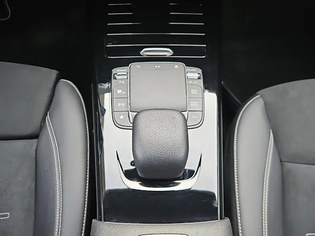 Mercedes-Benz CLA SB 250 Sw. Star 4M 7G