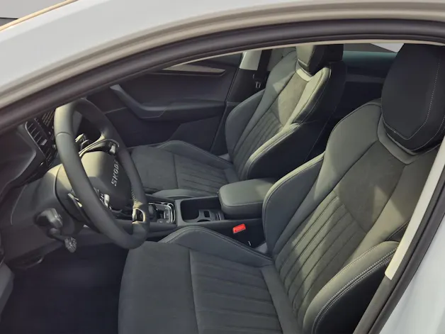 Škoda Karoq 1.5 TSI Dynamic DSG