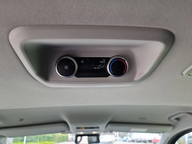 Ford Tourneo C Bus 320 L2 2.0 EcoBlue 170 Titanium