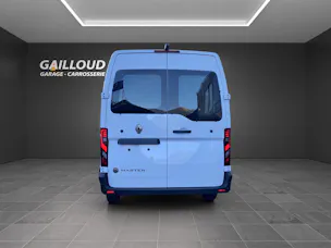 Renault Master T35 2.0 Blue dCi 150 L2H2 Automat