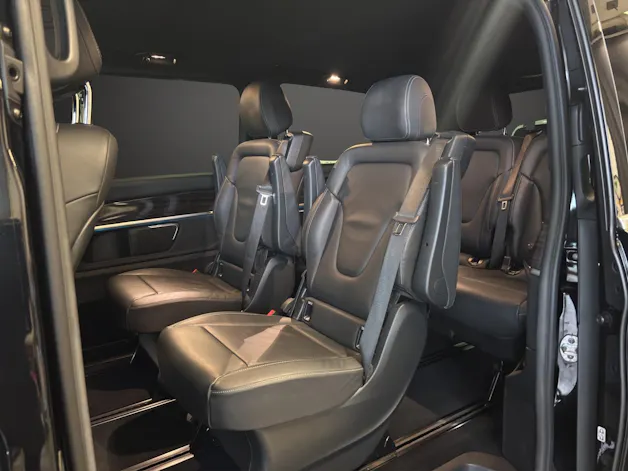 Mercedes-Benz V 300 d lang Avantgarde 4Matic 9G-Tronic