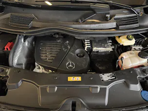 Mercedes-Benz V 300 d lang Avantgarde 4Matic 9G-Tronic