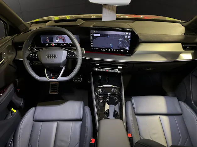 Audi Q3 SUV 110 kW TFSI S tronic
