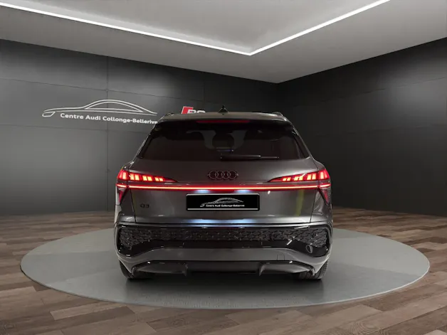 Audi Q3 SUV 110 kW TFSI S tronic