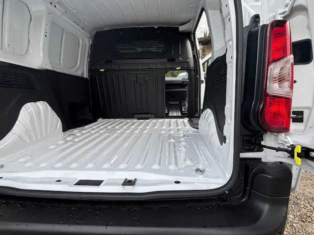 Fiat DOBLO KASTENWAGEN 1.5 BlueHDi L1 650kg 130 PS AUTOMAT