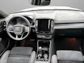 Volvo XC40 B3 Benzin Mild Hybrid Plus Dark DCT