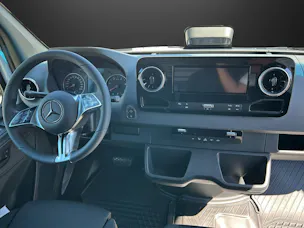Mercedes-Benz Sprinter 317 CDI Standard 9G-TRONIC