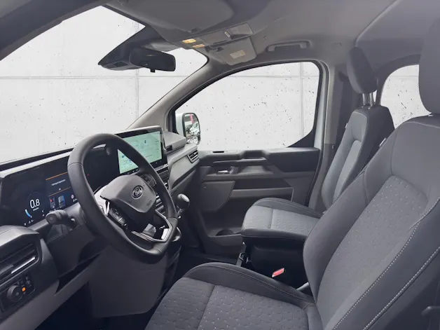 Ford Tourneo C Bus 320 L1 2.0 EcoBlue 136 Titanium