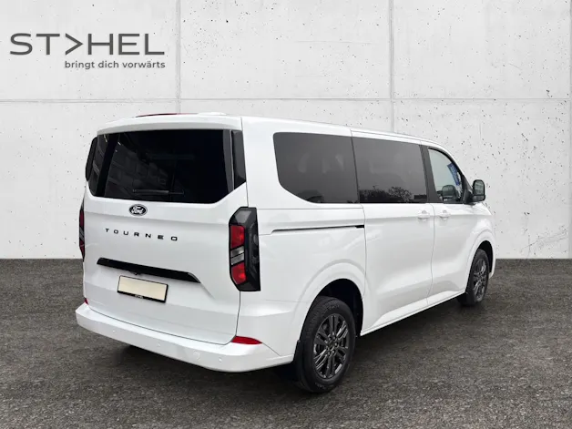 Ford Tourneo C Bus 320 L1 2.0 EcoBlue 136 Titanium