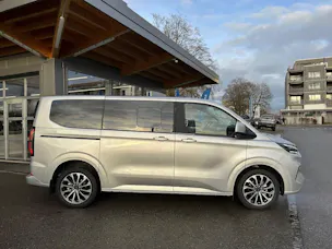Ford Tourneo Custom Bus 320 L1 2.0 EcoBlue 170 Titanium X