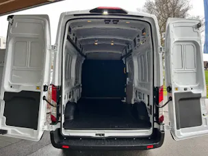 Ford E-Transit Van 425 L3H3 68kWh Trend