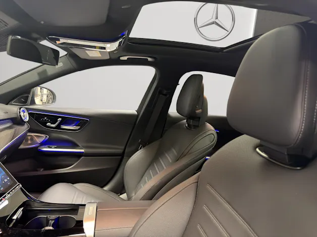 Mercedes-Benz C 300e 4 Matic EQ Hybrid
