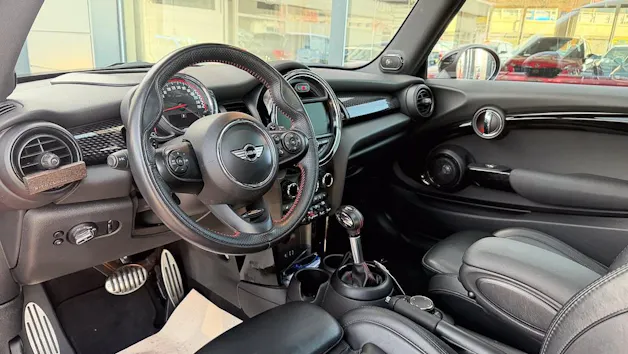 Mini Cooper John Cooper Works Steptronic