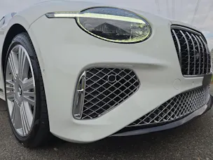 Bentley Continental GT 4.0 V8 PHEV AZURE 680 PS/1.9 % Leasing möglich