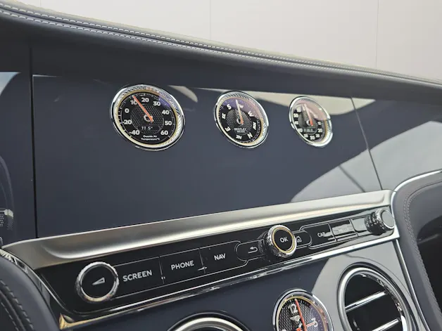 Bentley Continental GT 4.0 V8 PHEV AZURE 680 PS/1.9 % Leasing möglich