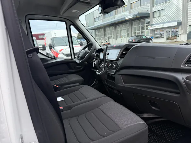 Iveco 35C16A8