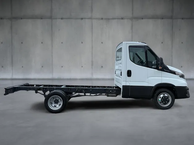 Iveco 35C16A8