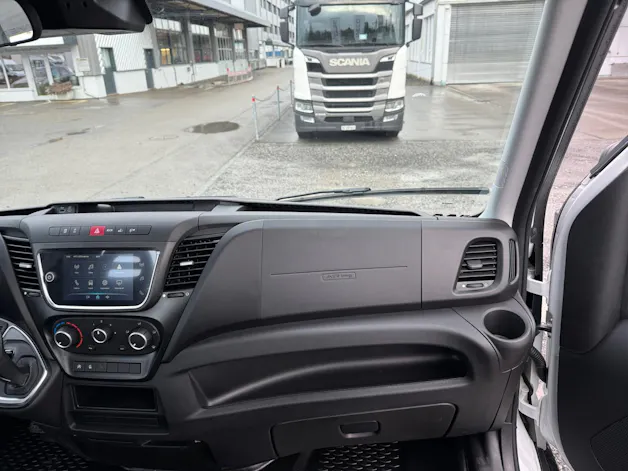 Iveco 35C16A8