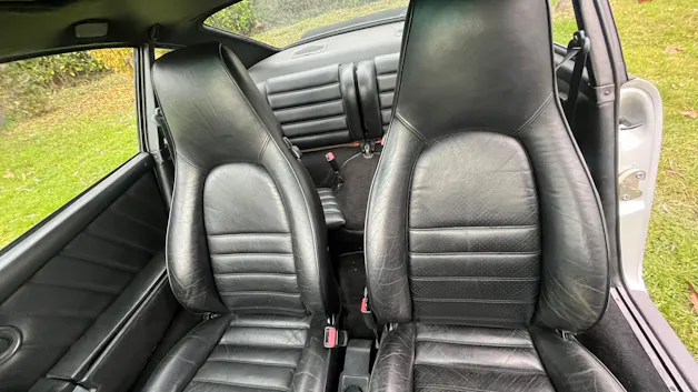 Porsche 911 Carrera