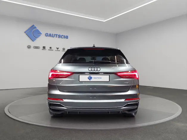 Audi Q3 35 TDI S line quattro S-tronic