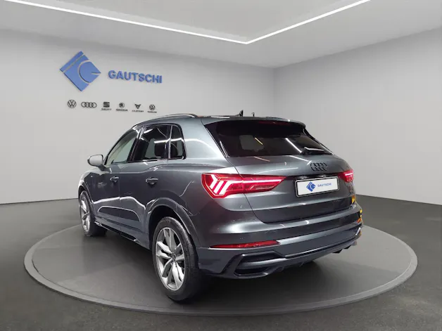 Audi Q3 35 TDI S line quattro S-tronic