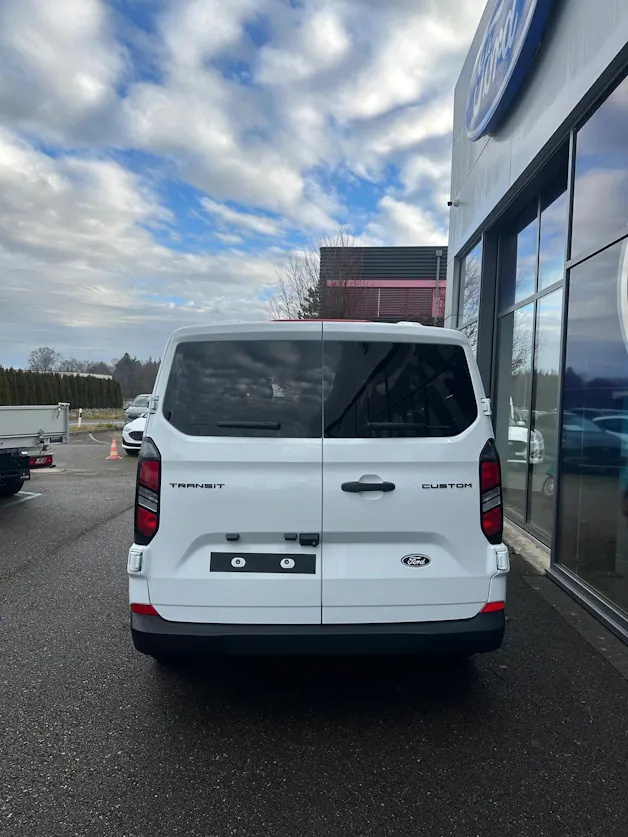 Ford Transit C combi 320 L1 2.0 Eco Trend/136CV/Aut.