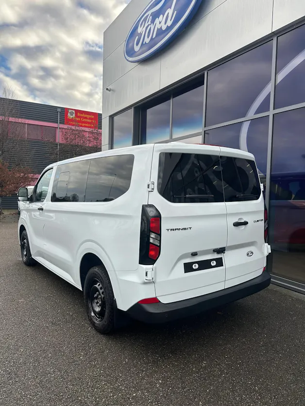 Ford Transit C combi 320 L1 2.0 Eco Trend/136CV/Aut.