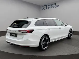 Škoda Superb Combi 2.0 TSI Sportline 4x4 DSG