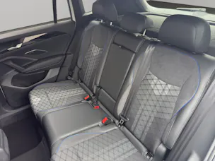 VW VW Tiguan R-Line